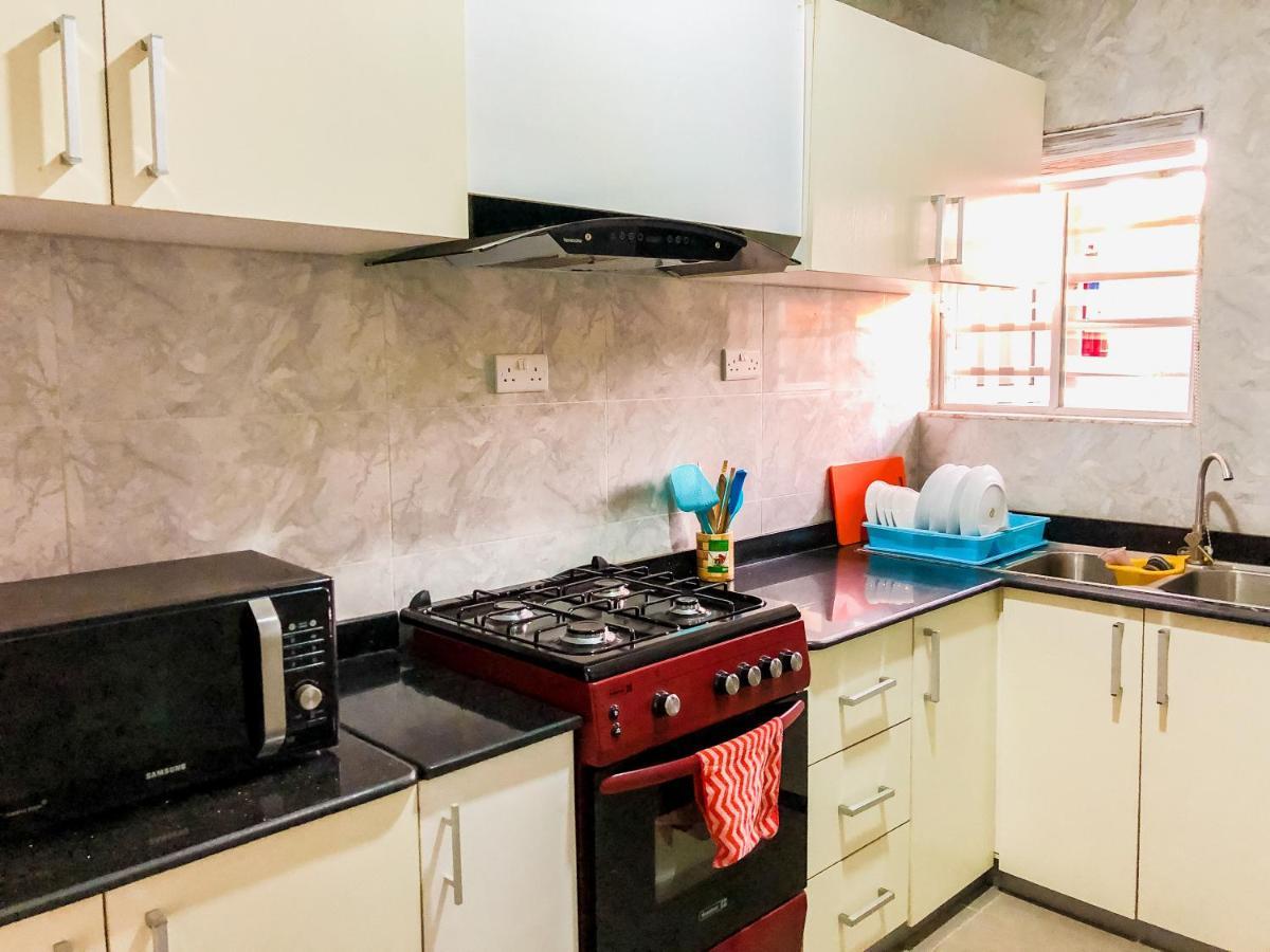 Crayford Homes Ikeja Luaran gambar