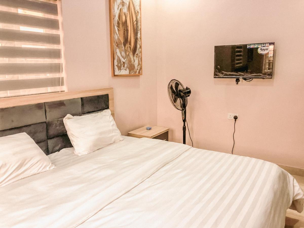 Crayford Homes Ikeja Luaran gambar