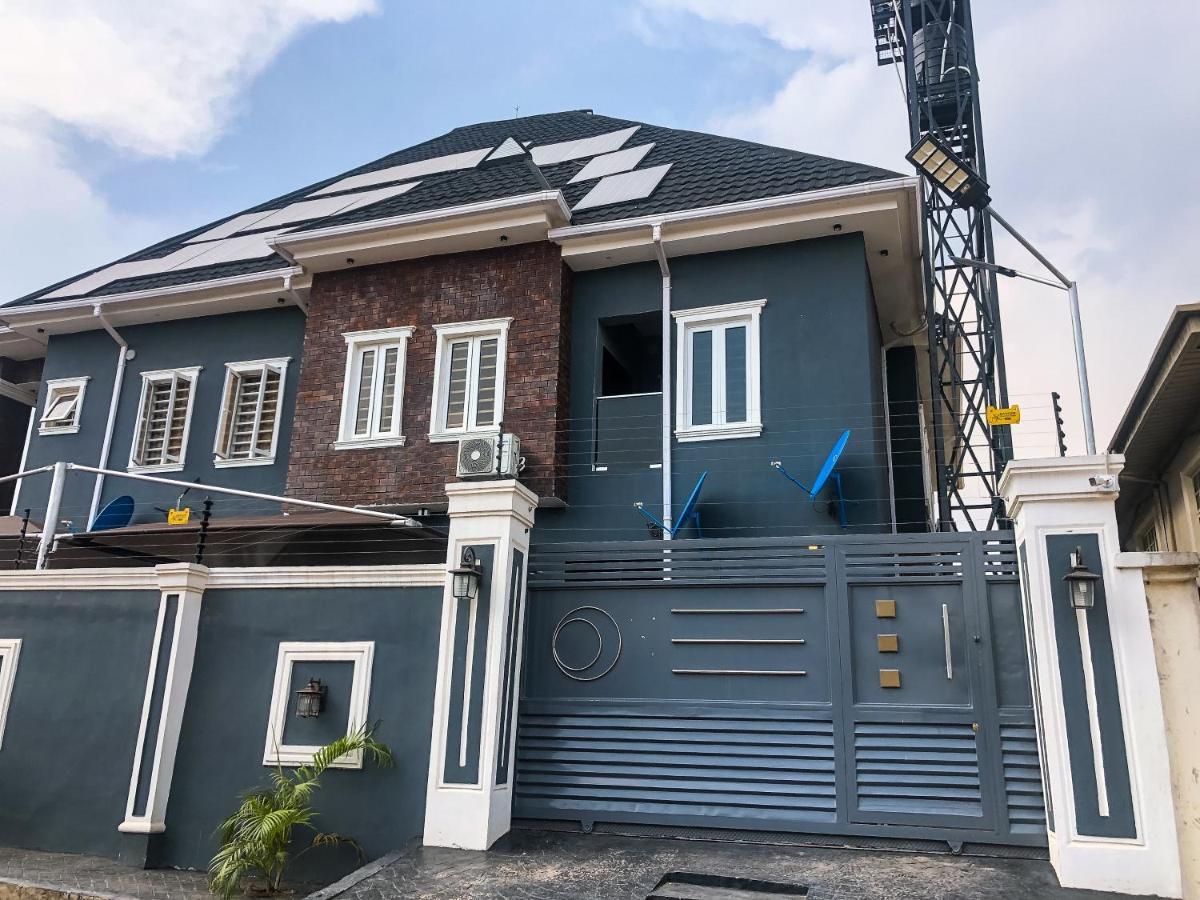 Crayford Homes Ikeja Luaran gambar