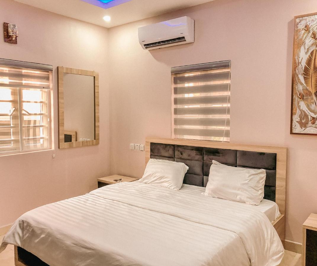 Crayford Homes Ikeja Luaran gambar